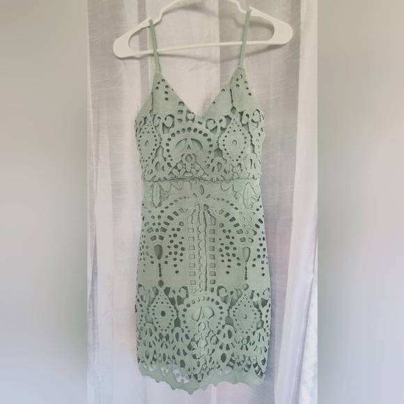 NWOT Sage Green Lace Lulus Mini Dress - Picture 1 of 7